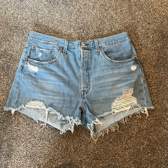 Levi's Pants - Levi’s 501 shorts